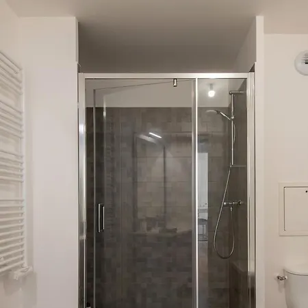 דירה 2-bedroom - - Near Paris *